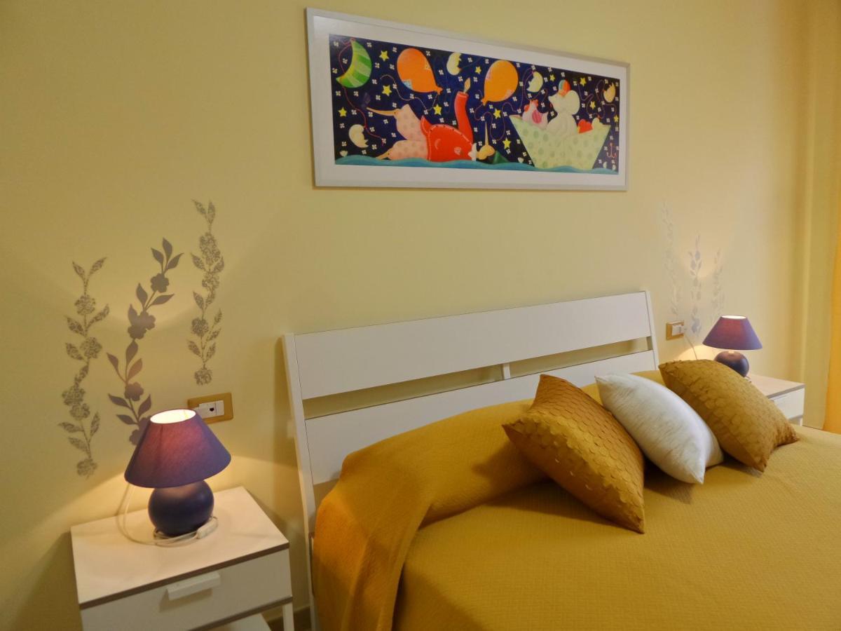 Bed and Breakfast Il Giardino Delle Zagare Fondi Zewnętrze zdjęcie